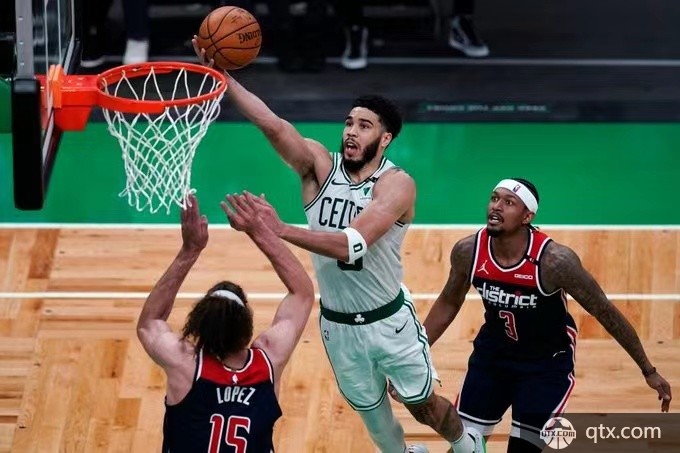 开云体育app-包含塔图姆在加拿大队比赛中重要助攻，爆冷引发热议！上演精彩一战的词条